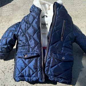 Gorgeous EUC Osh-Kosh hooded winter jacket